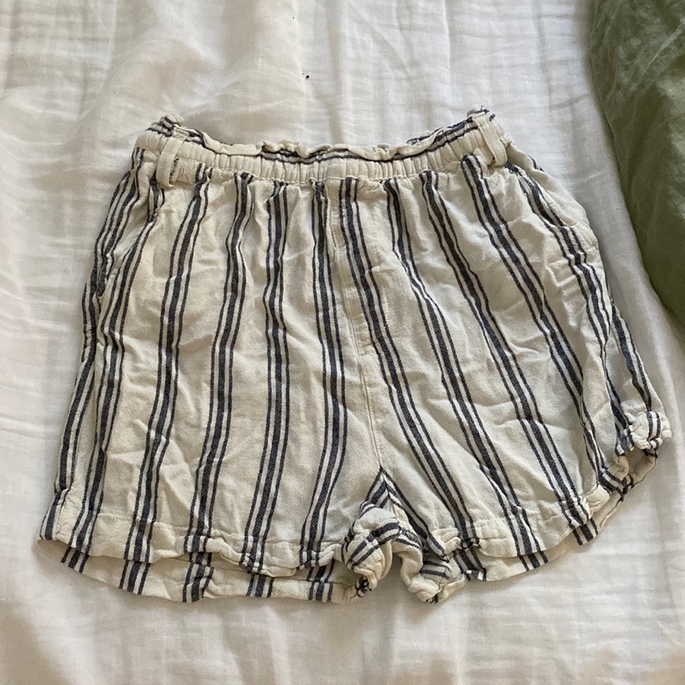 h and m linen shorts